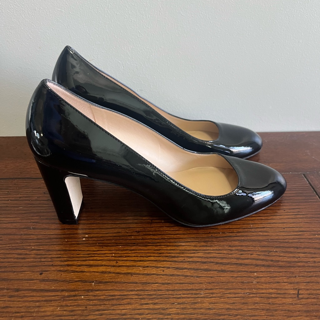Stuart Weitzman Classic Black Patent Leather Pumps